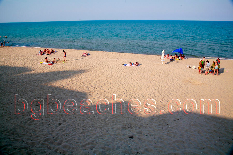 This is the beach in the beginning of the summer - somewhere in late June. This is the perfect time for having a real rest and this is valid not only for Obzor.