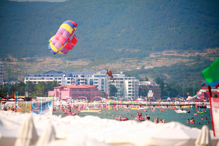 Parachute at Sunny Beach
